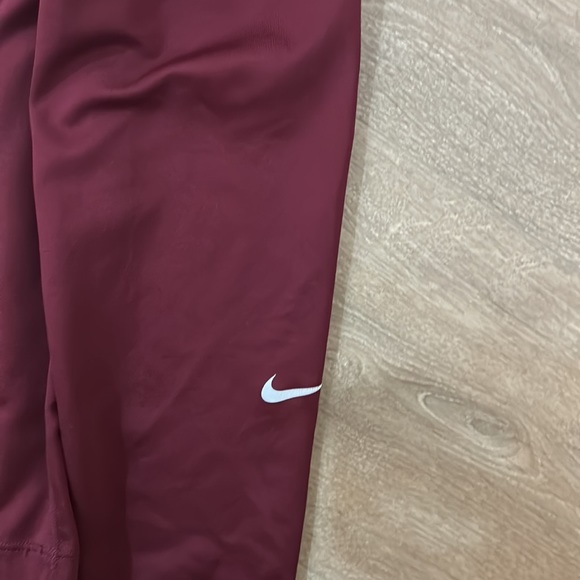 nike leggings (full length) - Picture 2 of 3